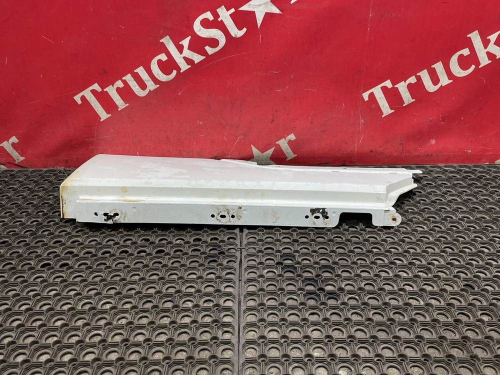 Продолжение крыла левого