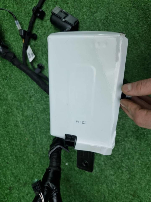 Проводка моторного отсека Geely Coolray (19-нв)