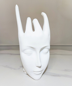 Фигурка Sophistication