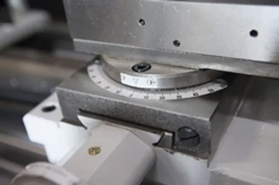 Станок токарно-винторезный STALEX C6251/2000