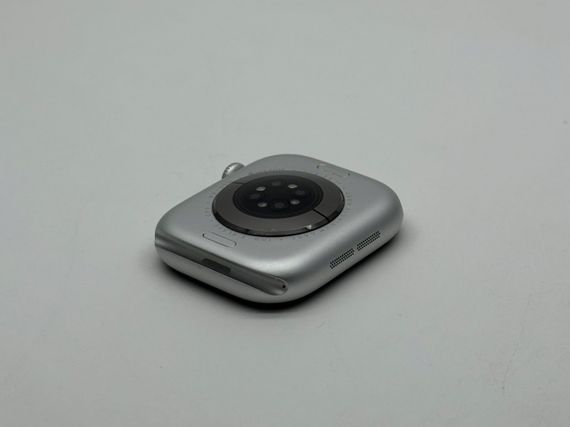 Apple Watch 11 46mm Silver