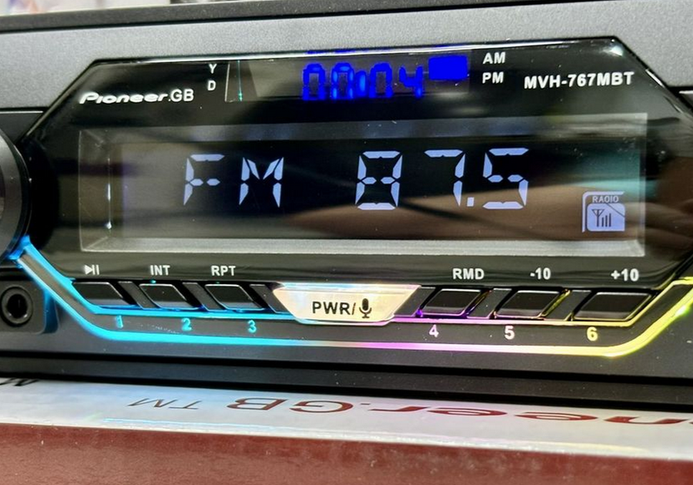 Автомагнитола MVH-767MBT Bluetooth/Dual display/7HRGB