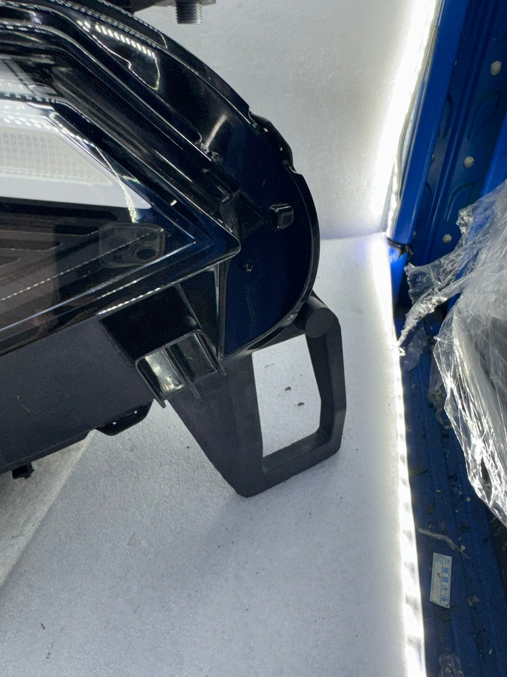 Оригинальная LED фара IQ.Light Volkswagen ID.7 (правая/левая)