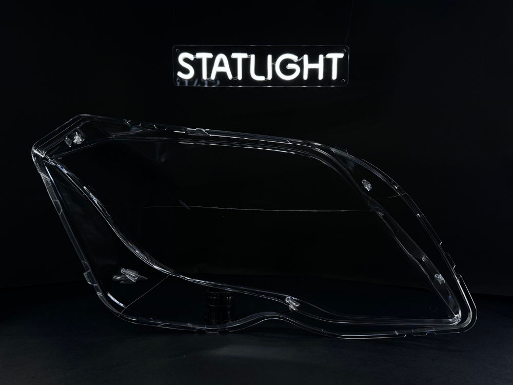 Левое стекло фары Mercedes GLK 204 2012-2015 рест