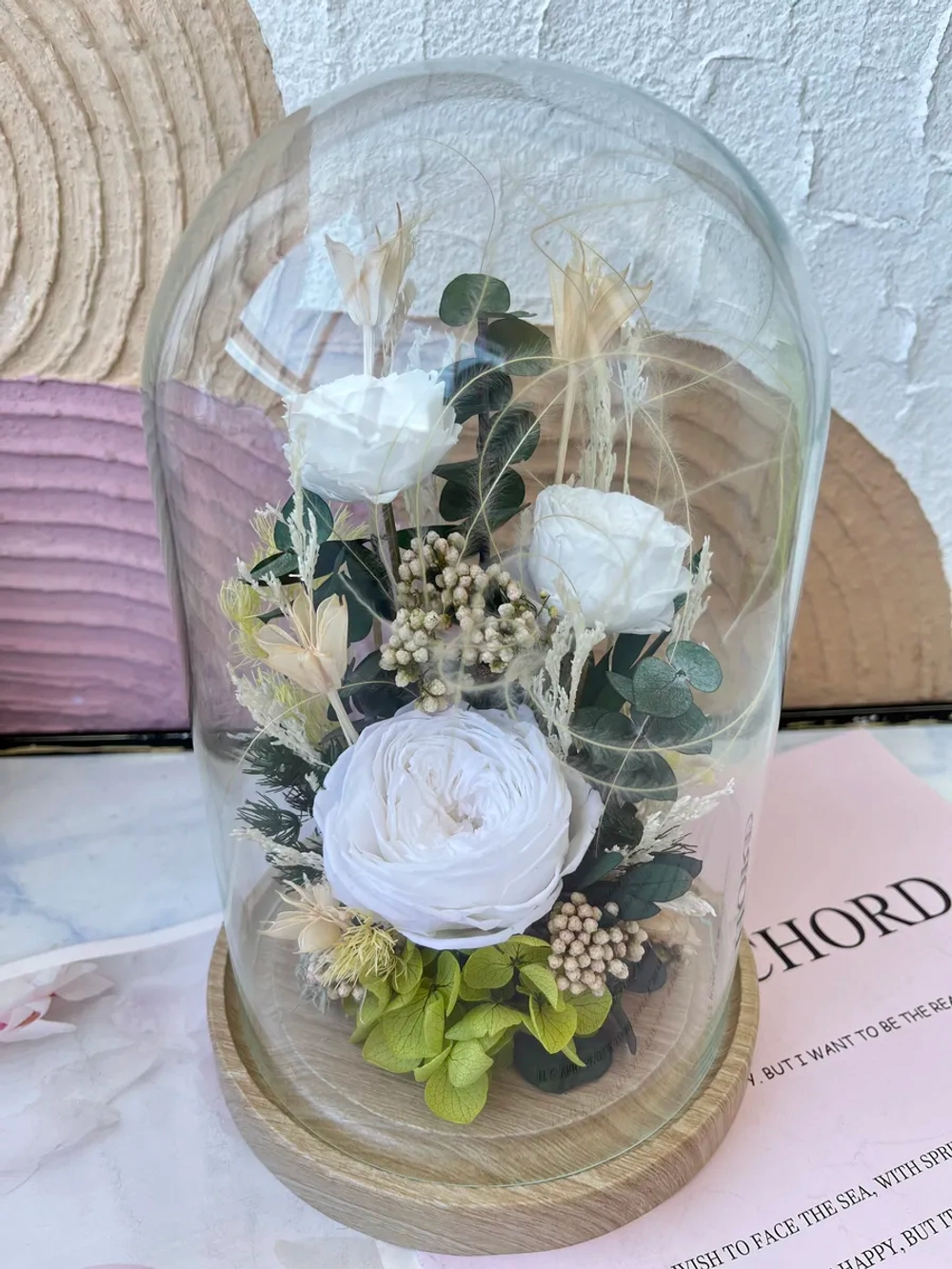 натуральные пионы в стекле