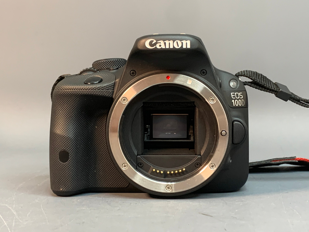 Canon EOS 100D Body 654 кадров