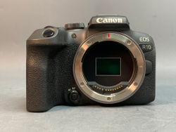 Canon EOS R10 Kit RF-S 18-45mm F4.5-6.3 IS STM 4000 кадров