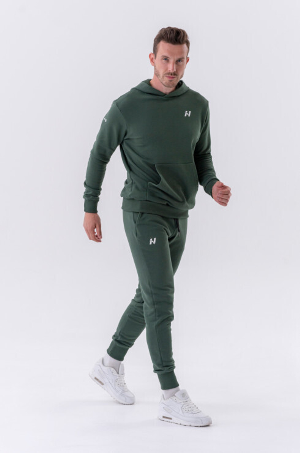 Брюки Slim sweatpants with side pockets “Reset” 321
Зеленые