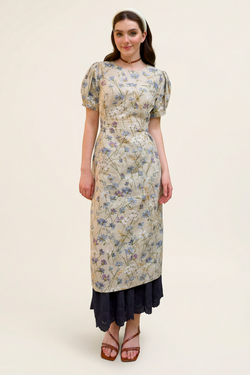 Платье с коротким рукавом