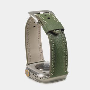 Ремешок для Apple Watch Ultra 49mm из кожи Saffiano, зеленого цвета с бежевой строчкой