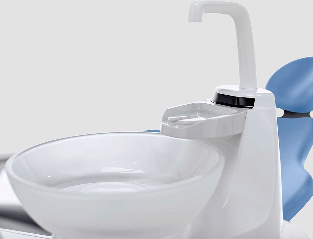Стоматологическая установка Stern Weber S220 (эл.мотор с ф/о, шланг турбины с ф/о, цветной дисплей)