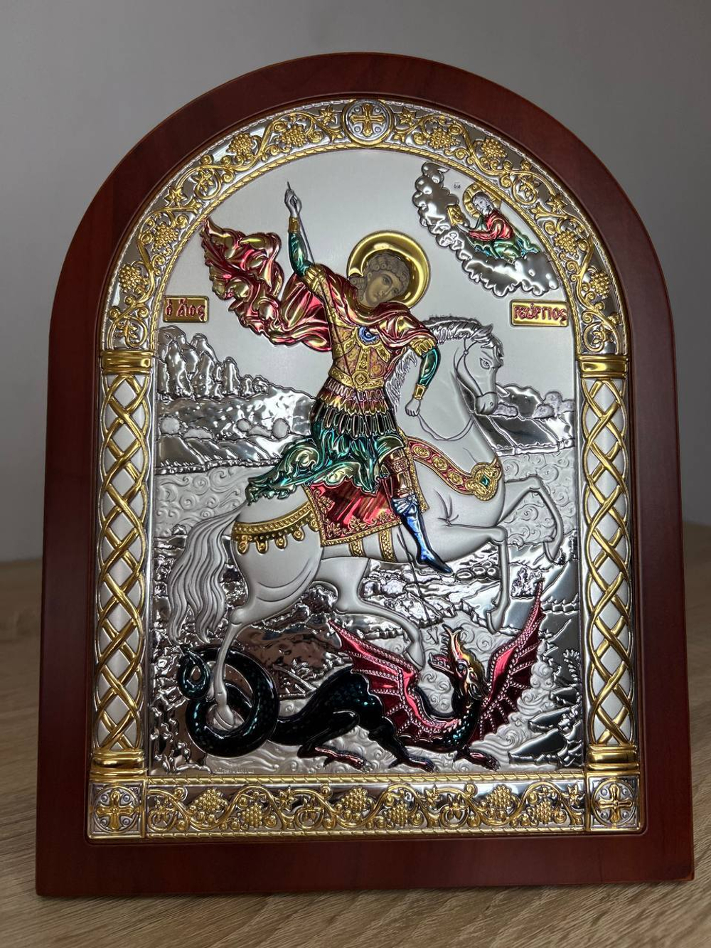 Георгий Победоносец, икона арочная, красное дерево, эмаль 206х275