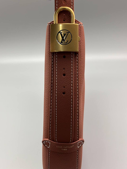Сумка Louis Vuitton