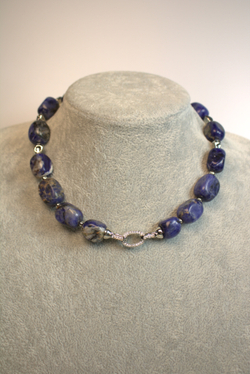 Чокер из содалита «Синий меридиан»