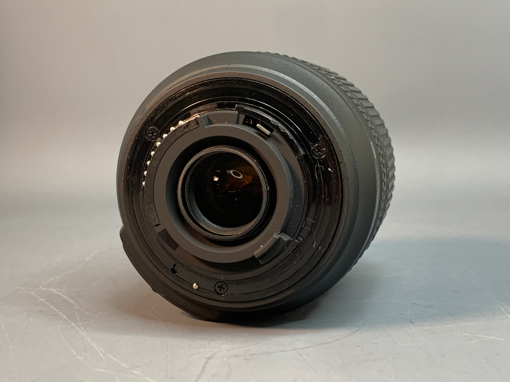 Nikon 18-105mm 3.5-5.6G AF-S ED DX VR Nikkor