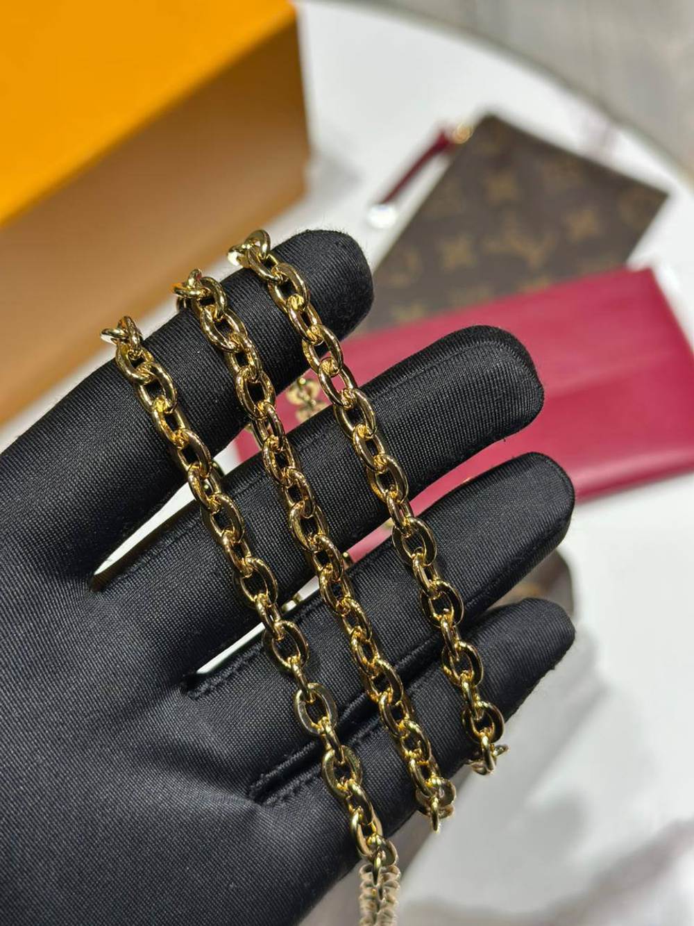 Сумка Louis Vuitton