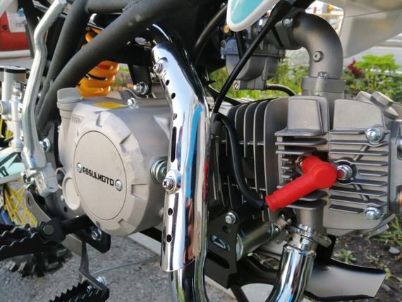 Мотоцикл REGULMOTO Seven 125E PITBIKE электростартер