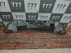 Решетка переднего бампера Toyota Camry (XV50) 17-18 Б/У Оригинал 5311206820