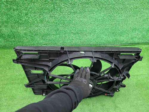 Диффузор с вентилятором Geely Coolray (2019-н.в.)