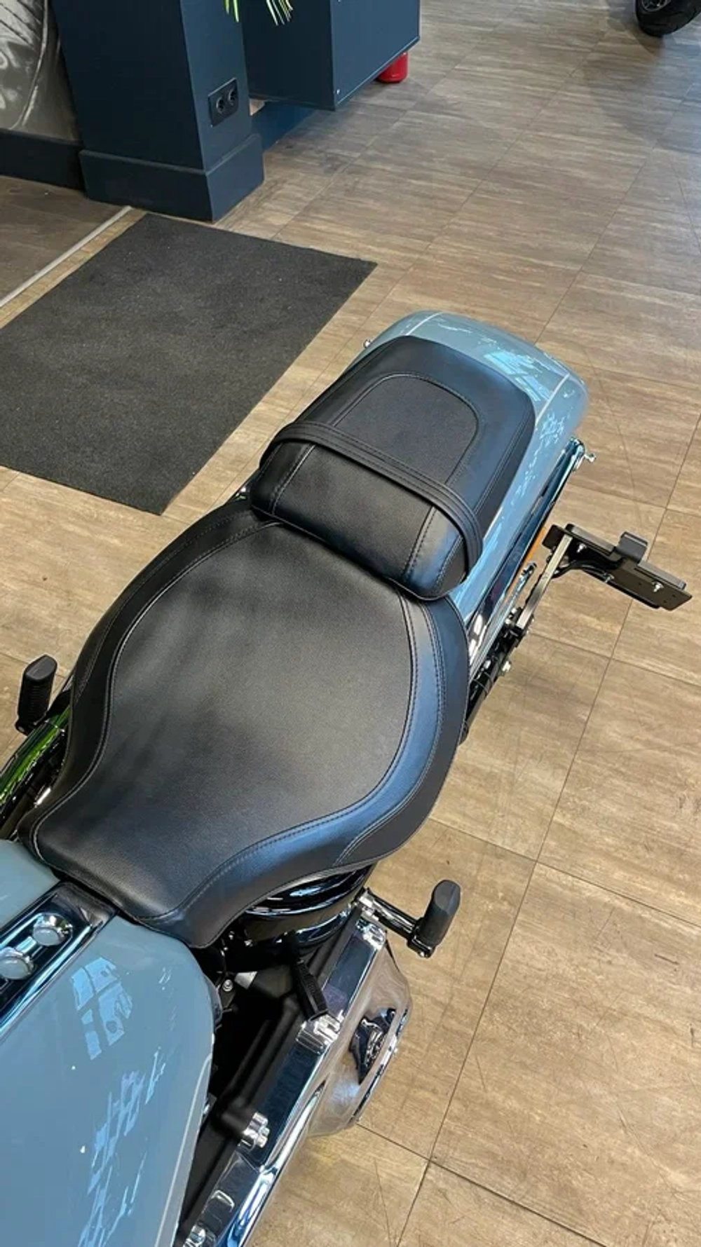 Harley-Davidson Fat Boy, 2024 SHARKSKIN BLUE