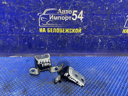 Петля двери передней правой Honda JADE 2015-2018