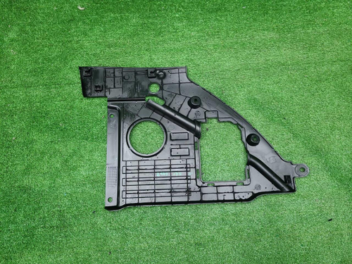 Кожух замка капота правый Geely Coolray (19-24)