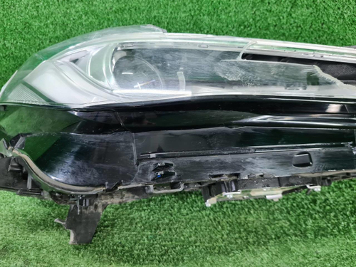 Битая Фара правая Infiniti QX50 2 (2017-н.в.) LED