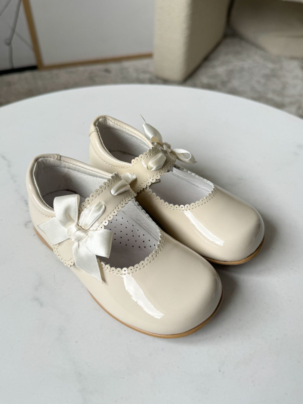 Лаковые туфли TNY, 24