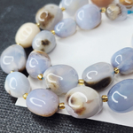 Халцедон, крупная галтовка, 12-15 мм, камни овалы бочонки, штучно