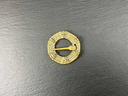 Фибула. Исландия 9-10 в. (замкнутая)