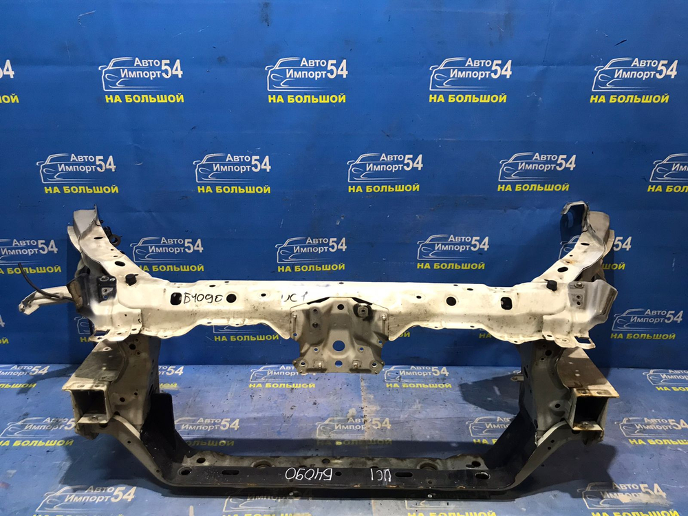 Рамка радиатора / телевизор Honda INSPIRE 2003-2007