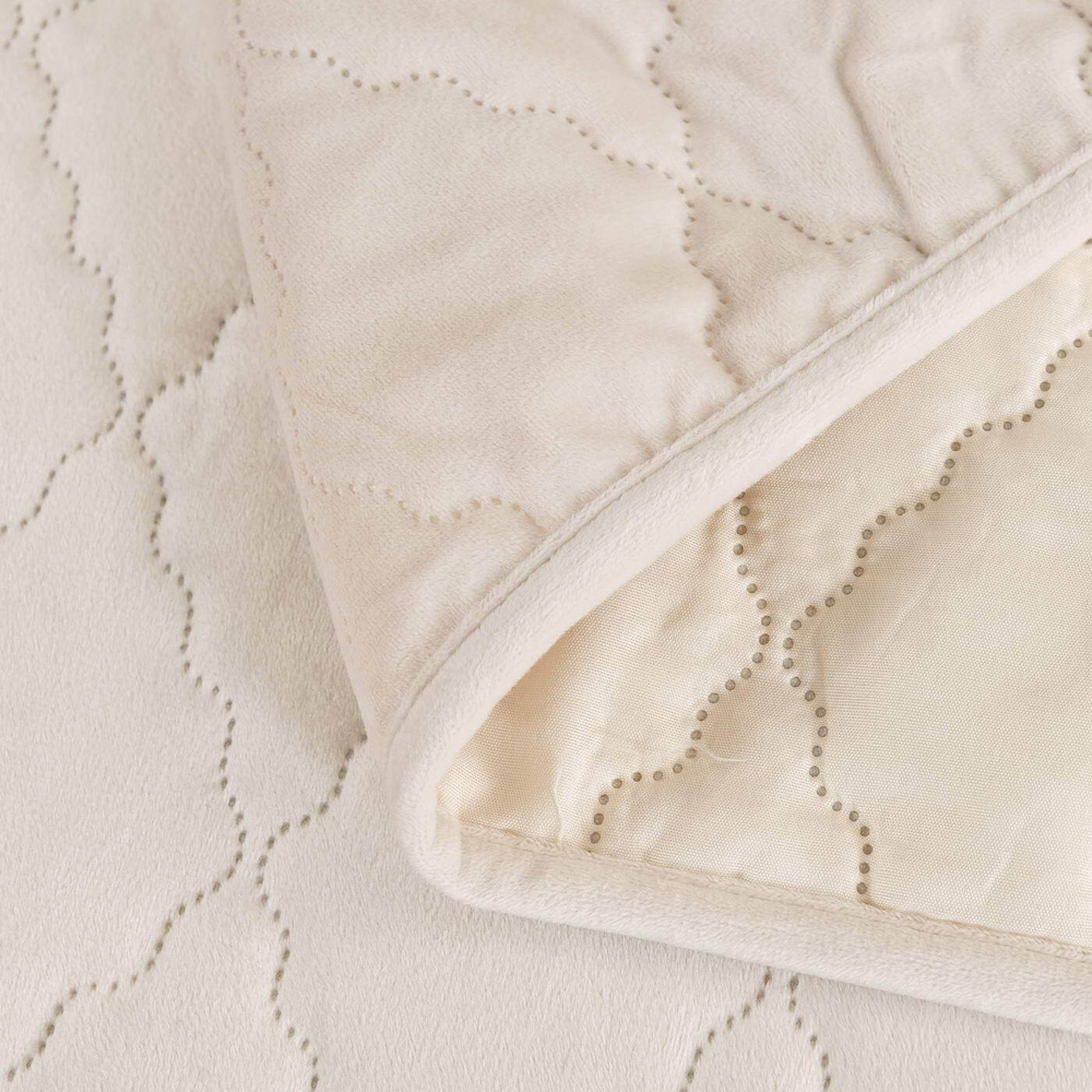 Покрывало 240х260 и 2 наволочки 50x70 Sofi De MarkO Деметра кремовое