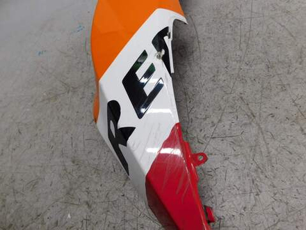 Пластик боковой правый Honda CBR600RR 06-08 64310-MFJ-D000