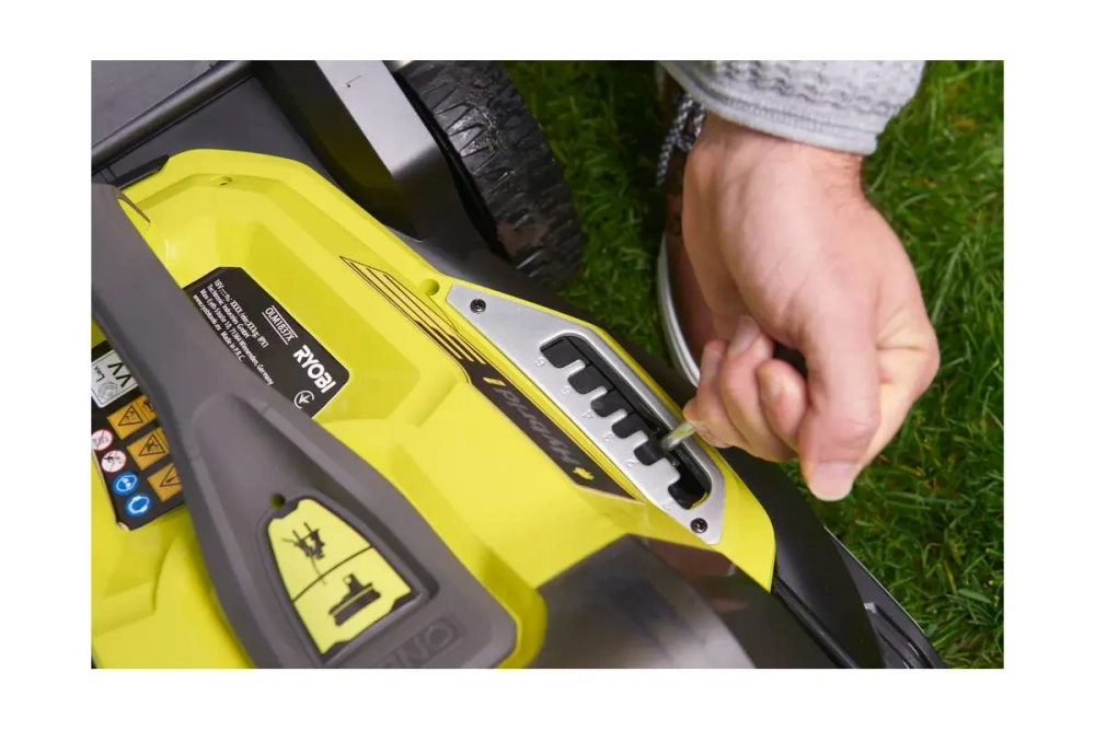 Газонокосилка Ryobi RY18LMH37A-250 5133004583