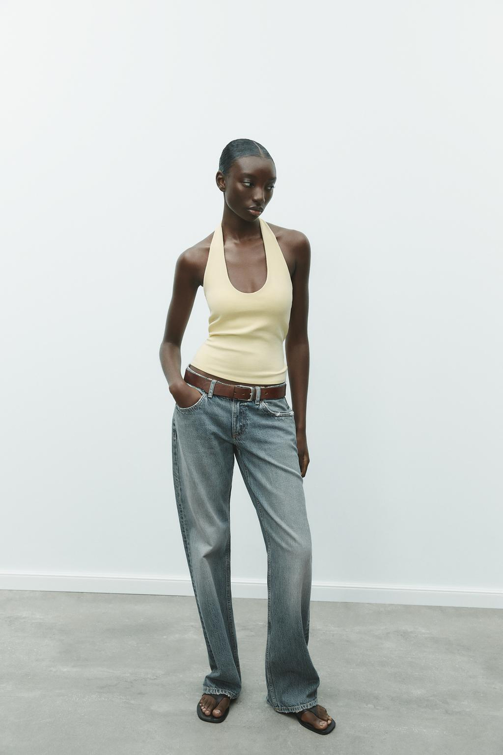 ZARA ТОП С ВЫРЕЗОМ ХАЛТЕР, ЖЕЛТЫЙ