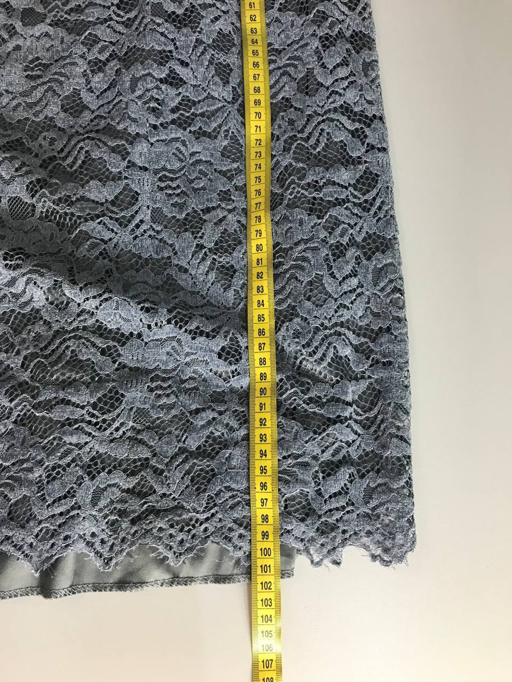 Платье кружевное, визуально на 42 размер