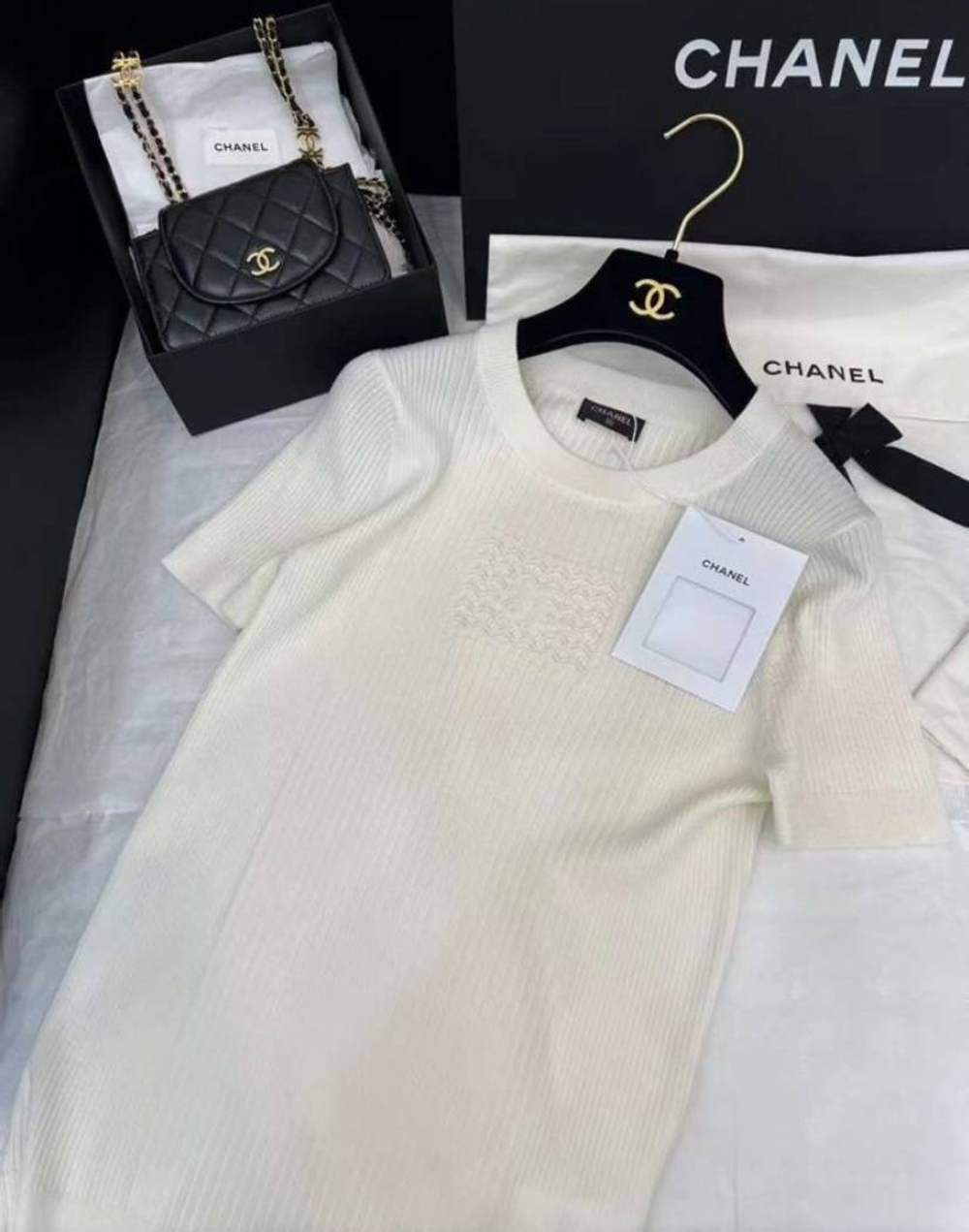 Футболка CHANEL