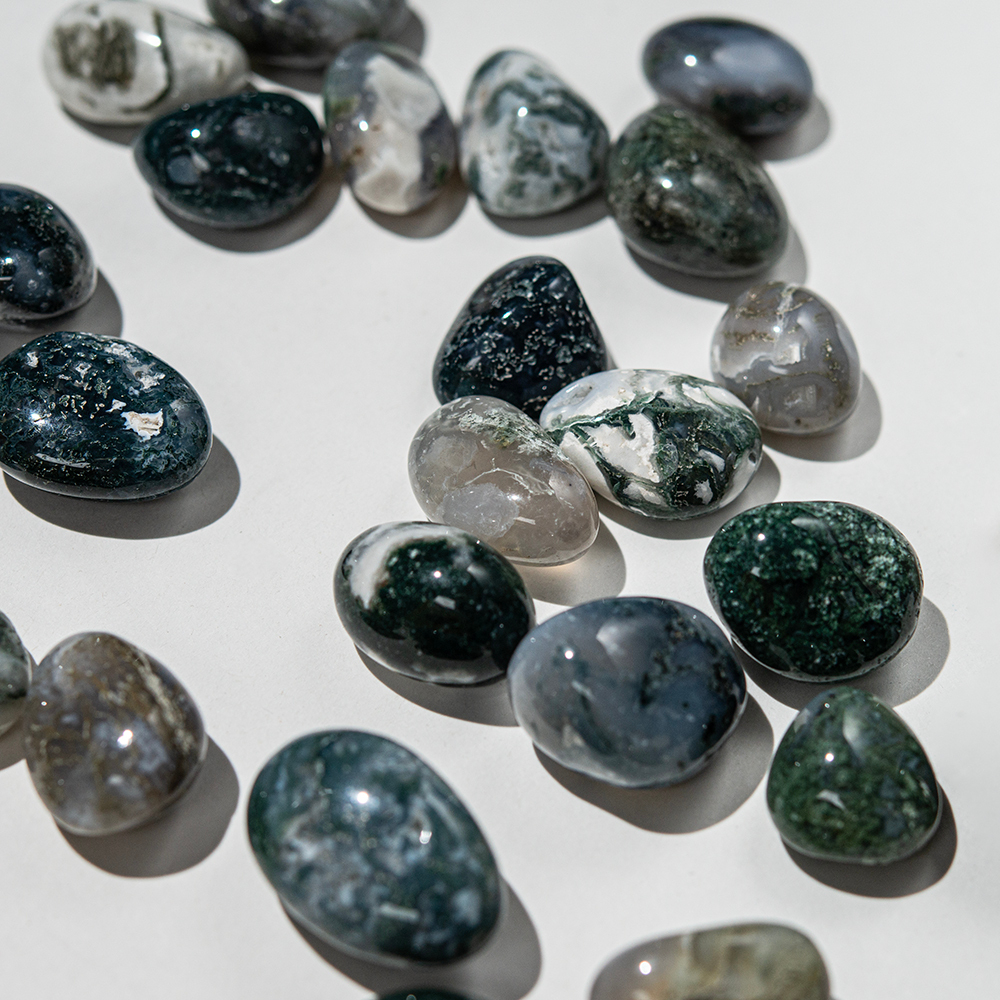 Камушки натурального мохового агата, 18-28,5мм