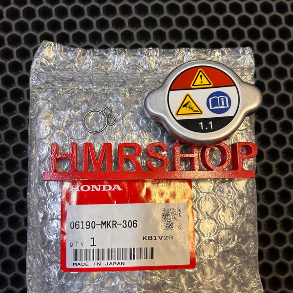 Honda Комплект крышки радиатора CBR1000RR,GL1800,CBR600RR 06190-MKR-306 (19037-MCA-G61, 95002-02120)