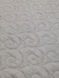 Наматрасник непромокаемый на резинке с бортиком