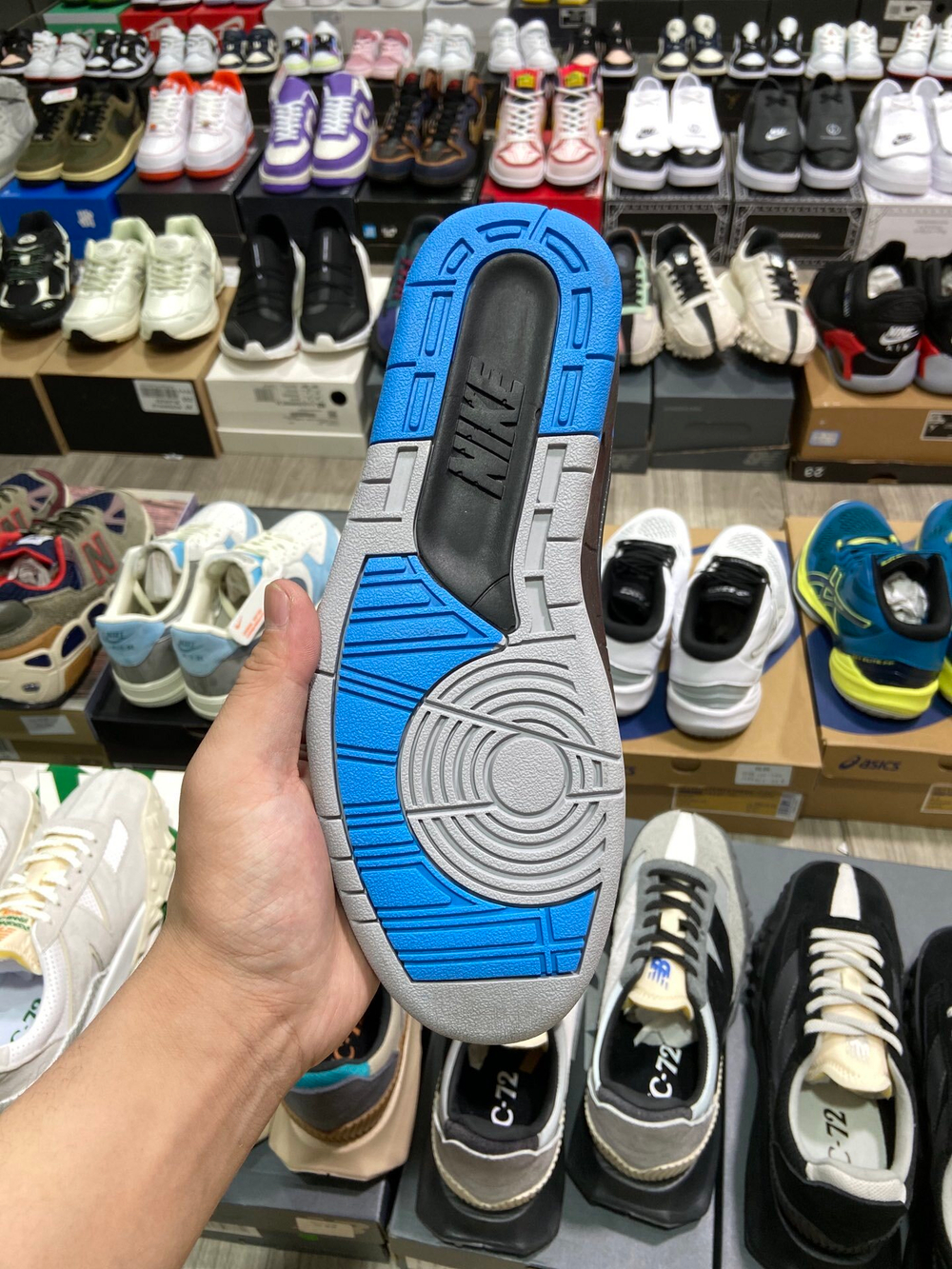 Off-White x Air Jordan 2 Low «Black Blue»