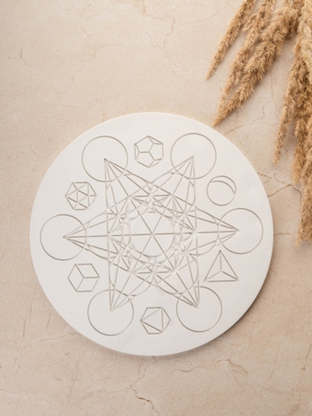 Подставка декоративная геометрическая