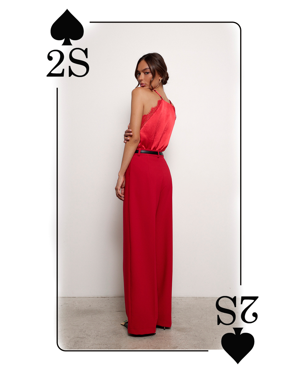 Брюки красные