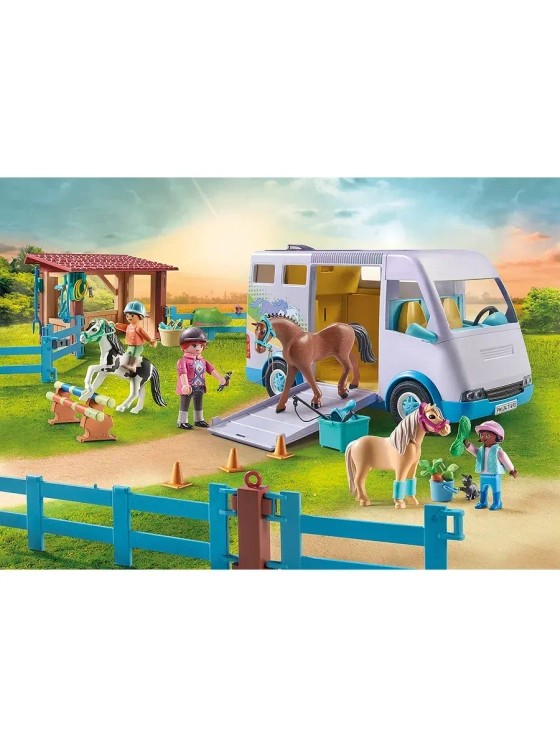 Набор Мобильная школа верховой езды Playmobil 71493