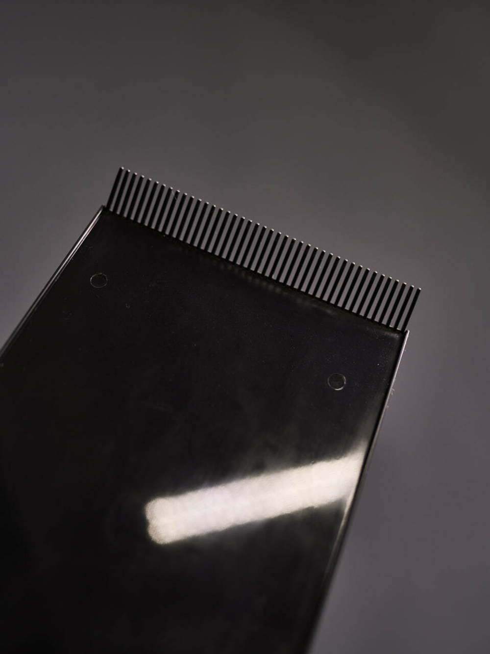 Планшет с гребнем