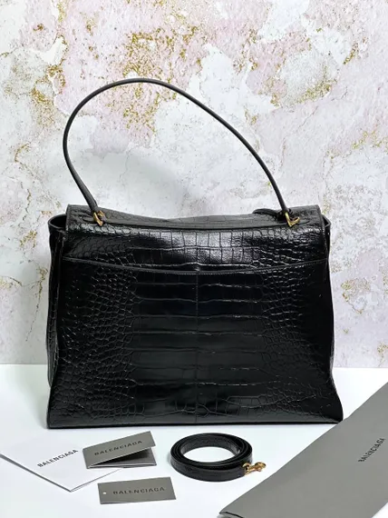BALENCIAGA RODEO HANDBAG с крокодиловым тиснением, черная