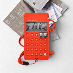 Teenage Engineering PO-33 + CA-X Pro (Красный)