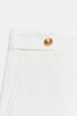 ZARA БРЮКИ-КЮЛОТЫ С ЗОЛОТИСТЫМИ ПУГОВИЦАМИ, БЕЛЫЙ