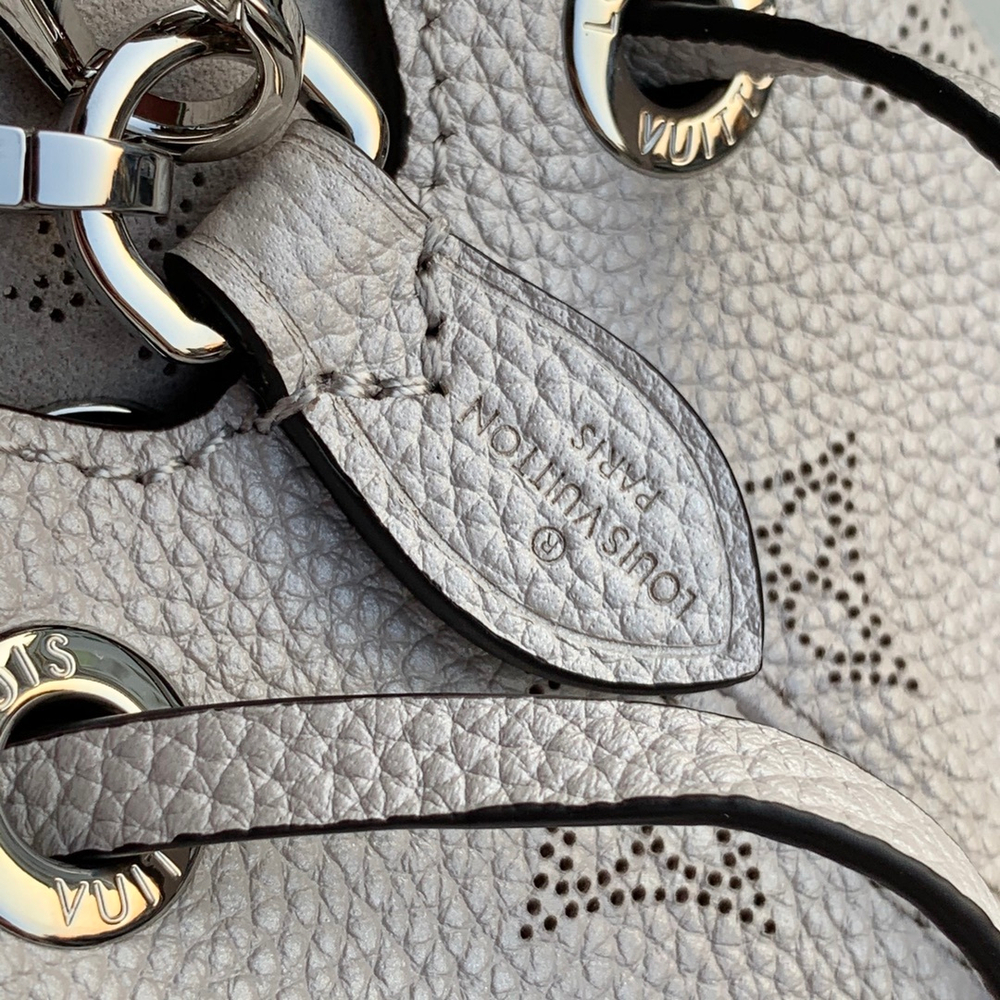 Louis Vuitton Bella