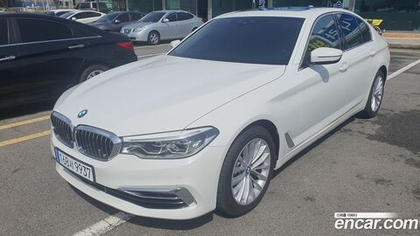 BMW 5 Series (G30) 520d Luxury Plus (08.2020)